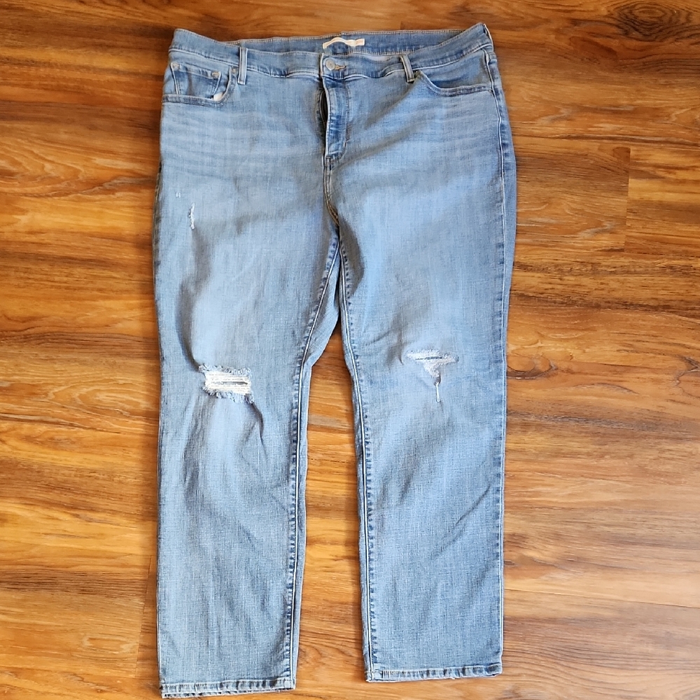 Levi's 724 High Rise Light Blue Distressed High Rise Straight Jeans, 20W